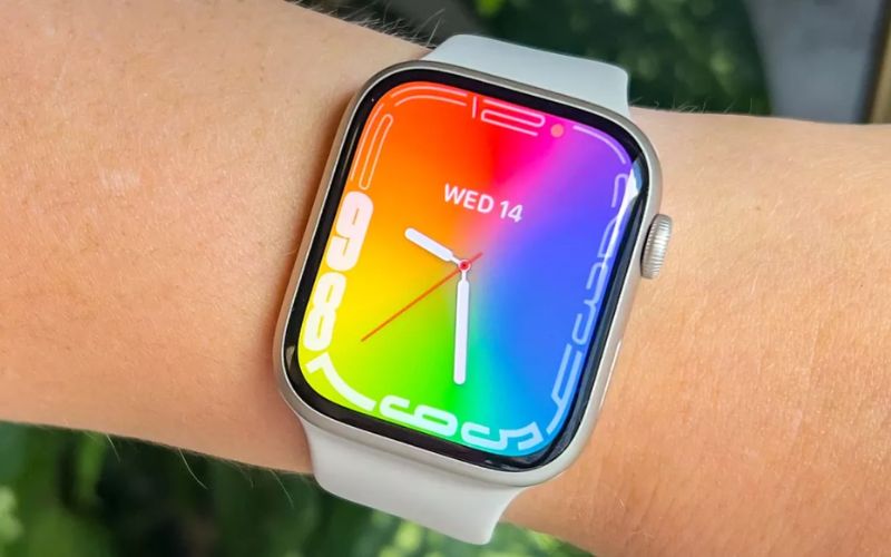 Carousel2_AppleWatchX_08152023
